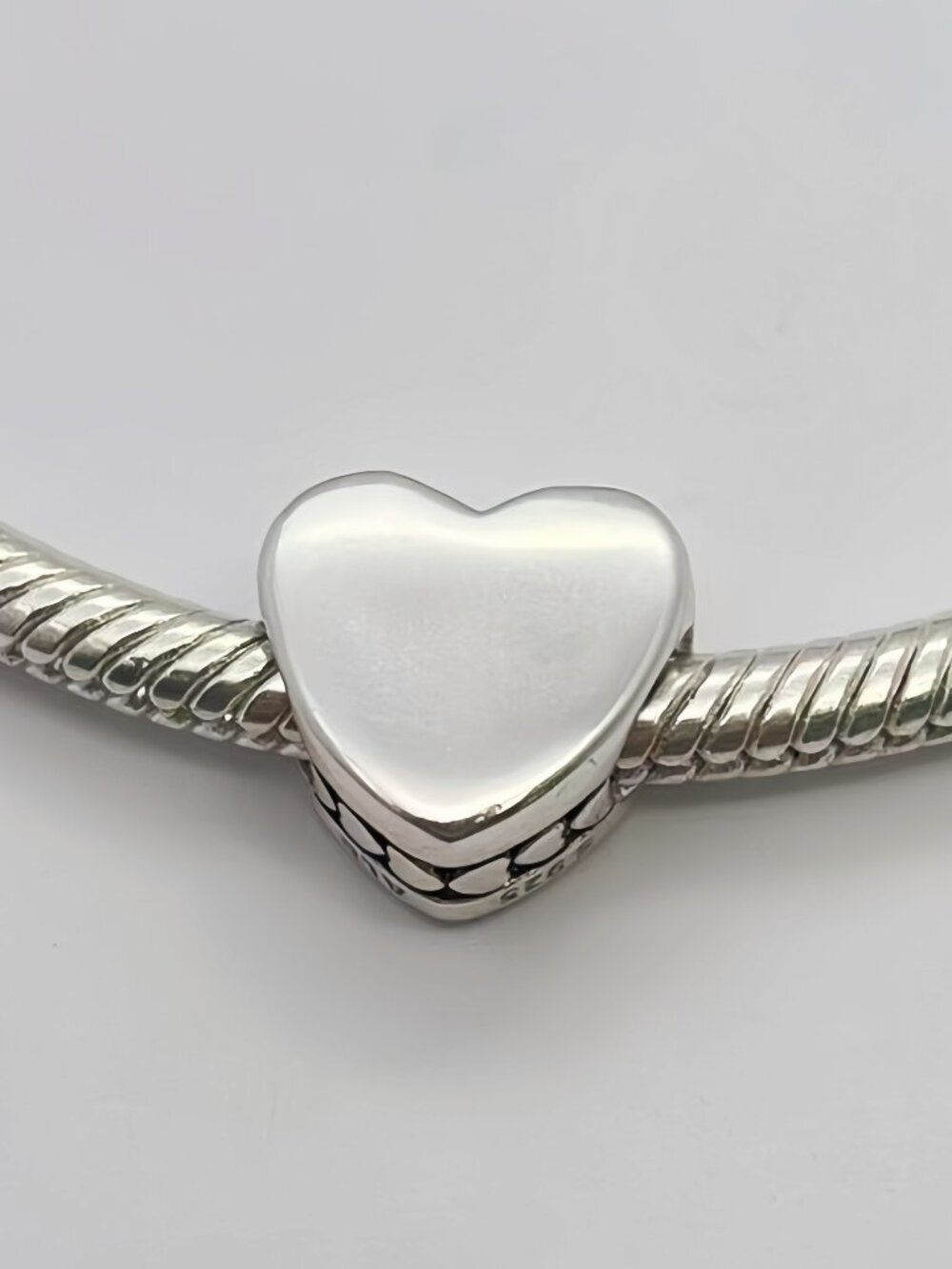 Pandora Hope Pink Ribbon Pendant - Picture 3 of 3